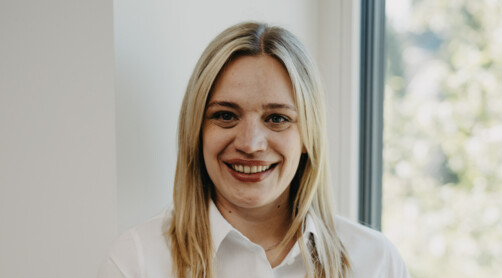 Portrait Jana Hellmann.